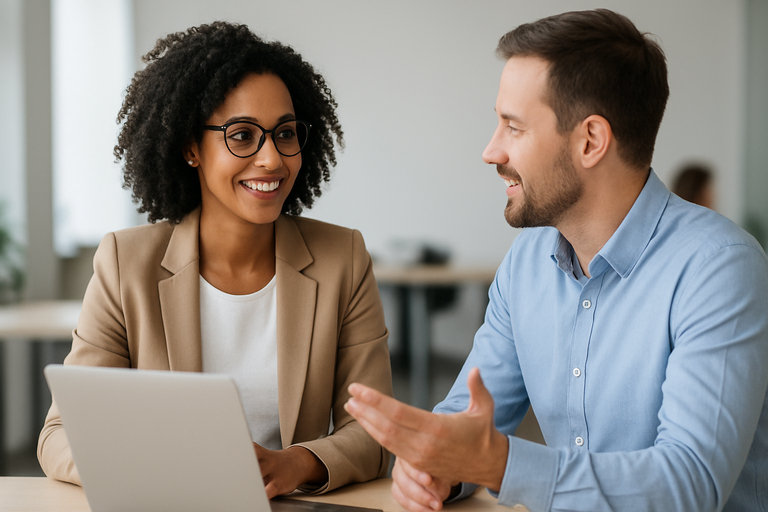 Building Stronger Relationships Through Better Customer Communication